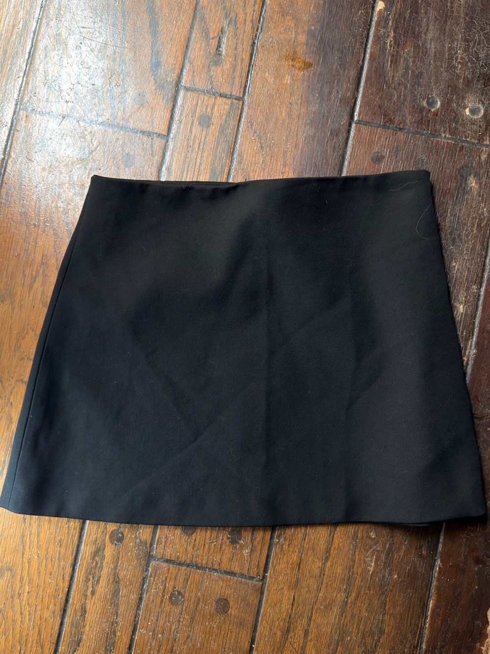 Zara plain black skirt